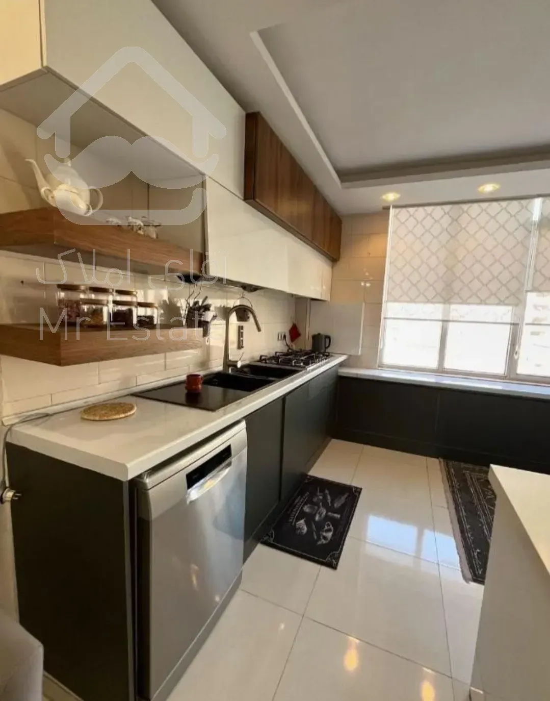 آپارتمان‌ ۸۰ متری دو خواب باغ فیض منطقه ۵