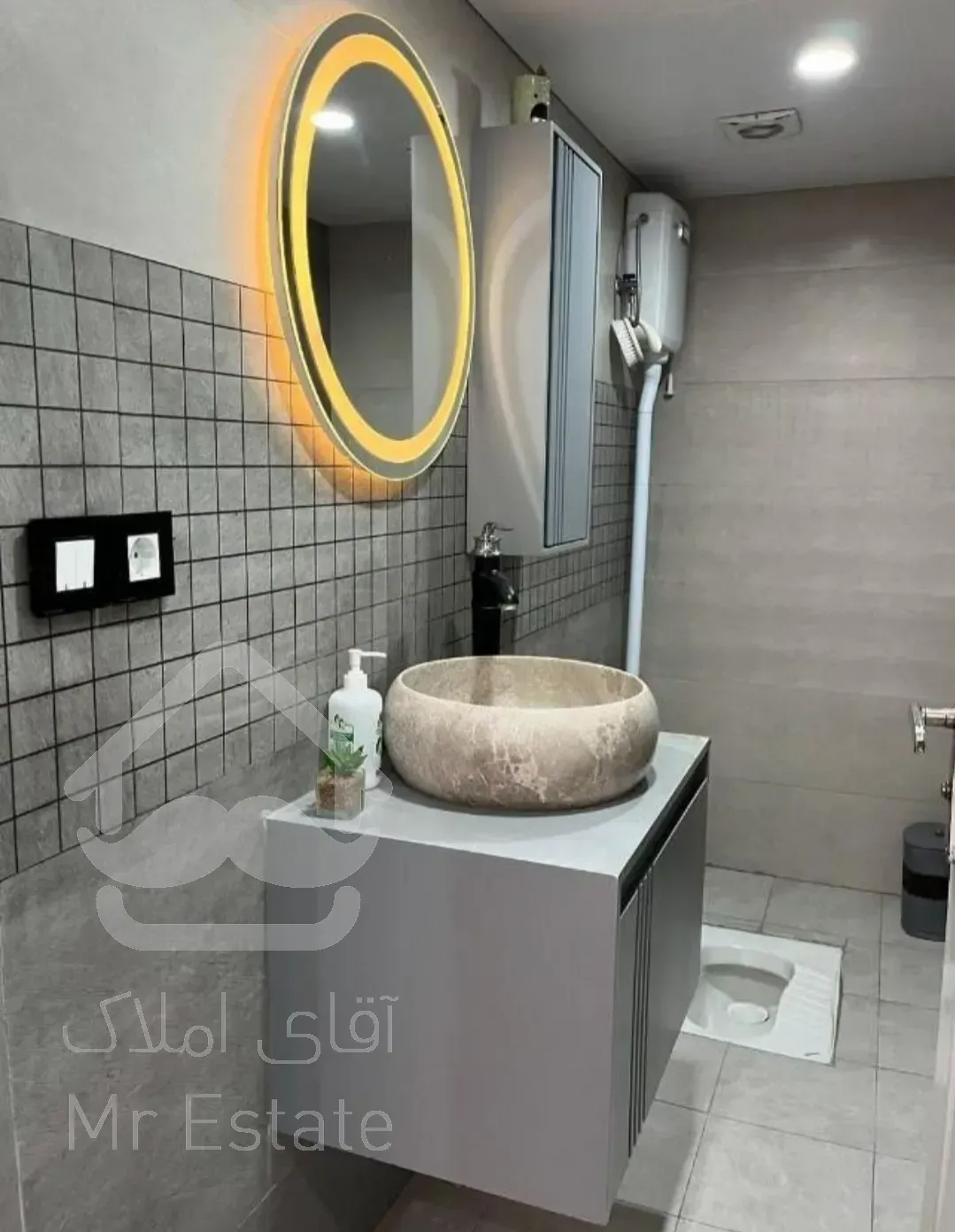 آپارتمان‌ ۸۰ متری دو خواب باغ فیض منطقه ۵