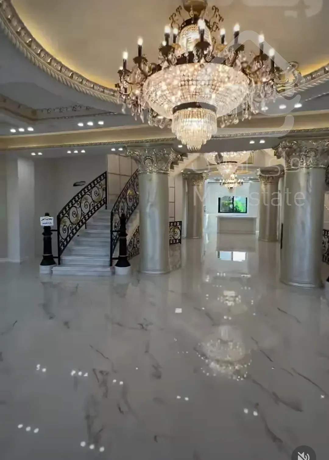 برج دوقلو فردیس ۱۲۴ متری