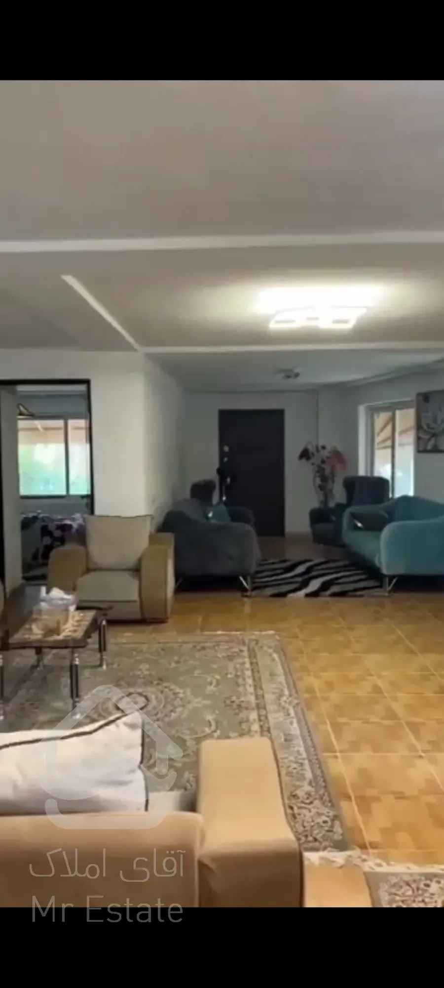 ویلا کنار دریا ۳ طبقه