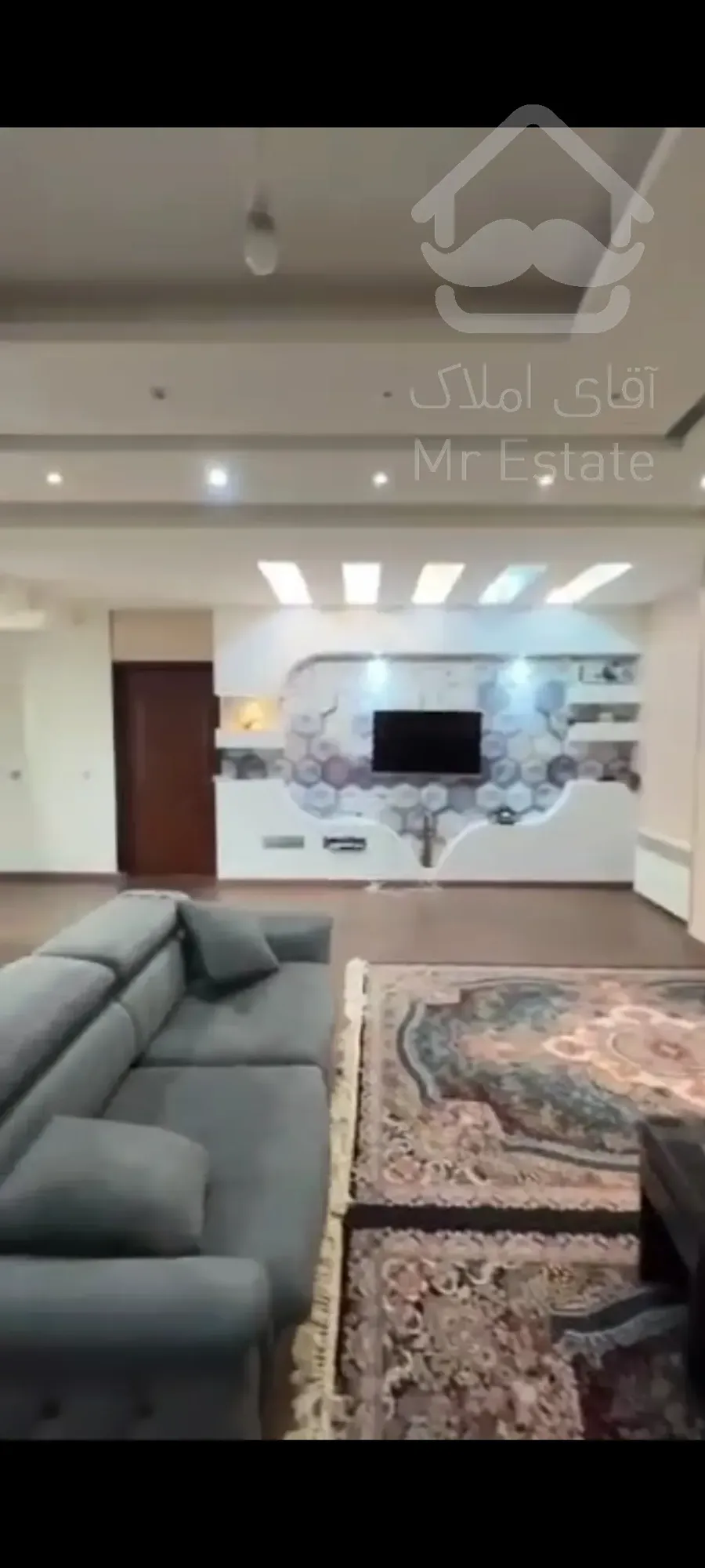 ویلا کنار دریا ۳ طبقه