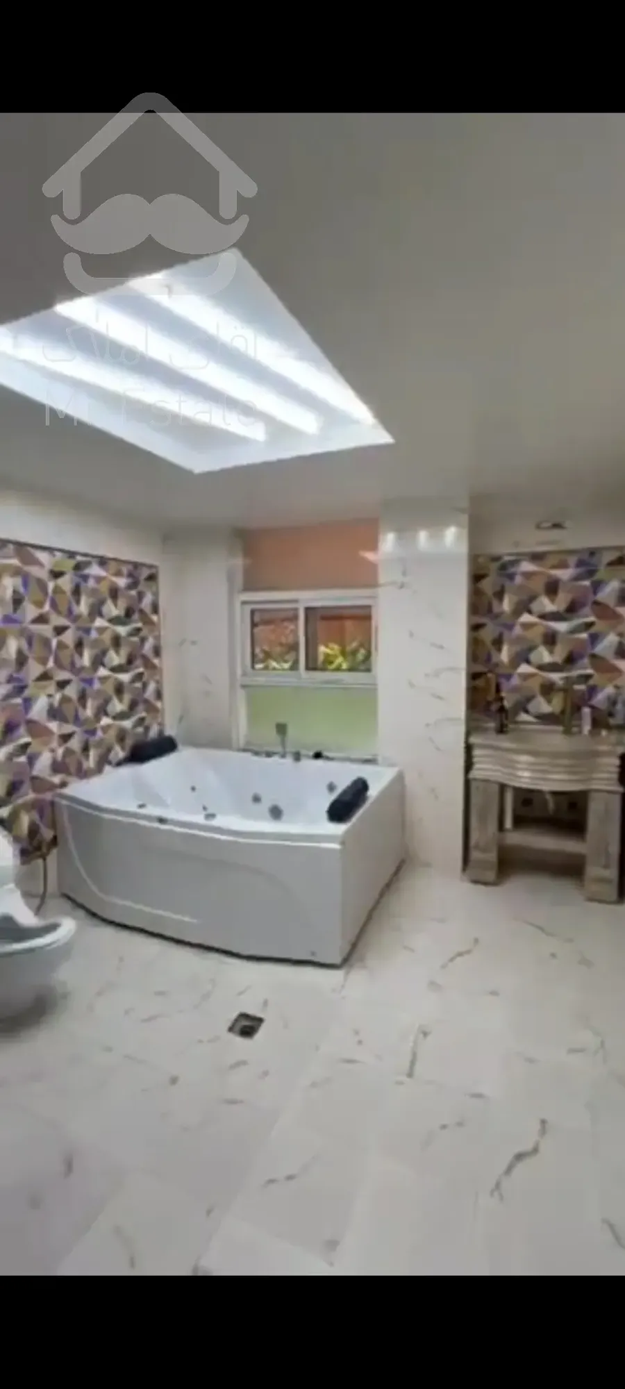 ویلا کنار دریا ۳ طبقه