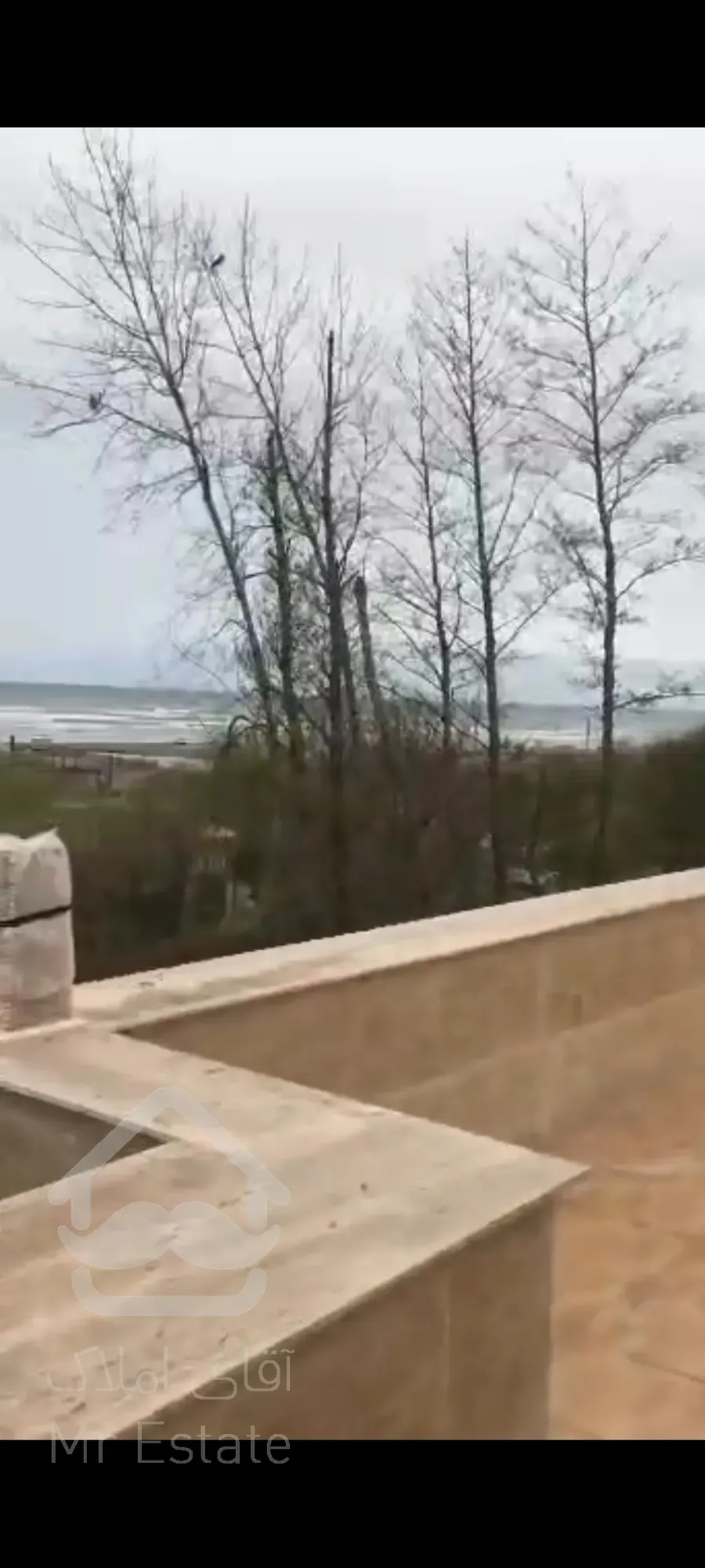 ویلا کنار دریا ۳ طبقه