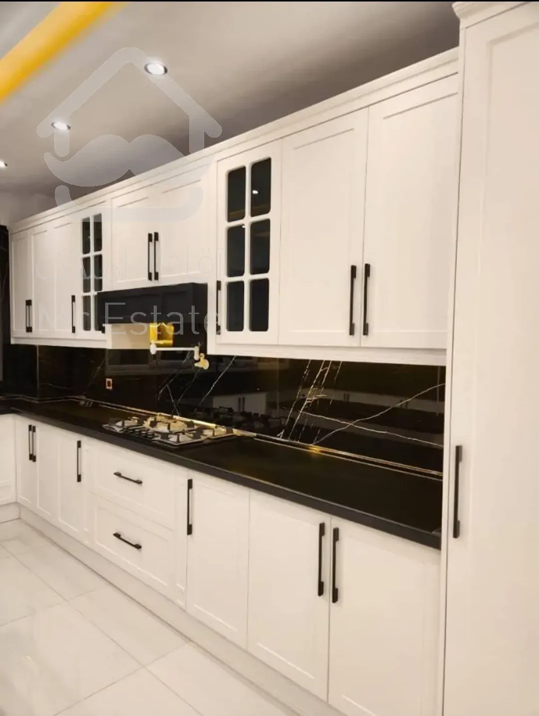 اپارتمان 10واحدی فول امکانات