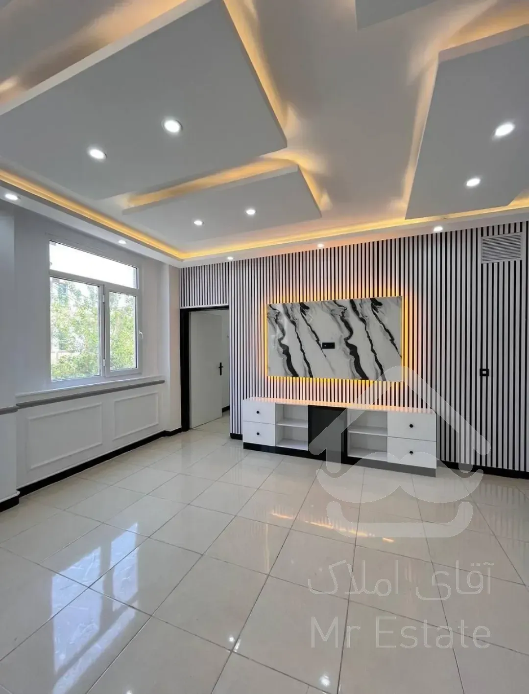 فروش آپارتمان ۸۰متری ۲خواب سالن پرده خور فول بازسازی در باغ فیض