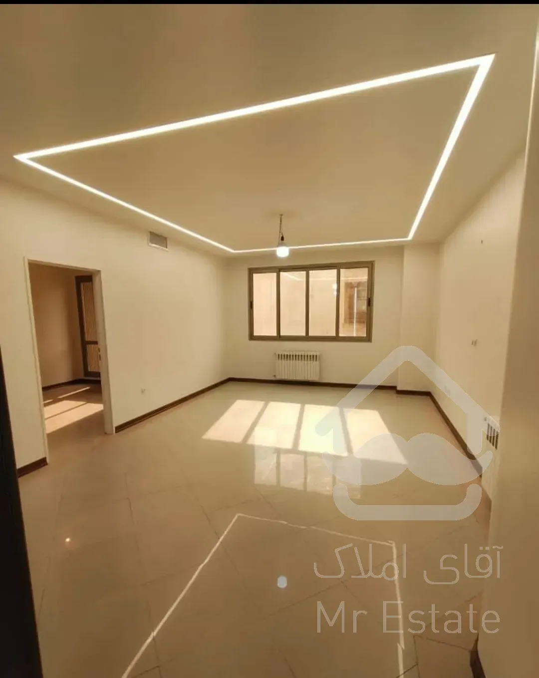 آپارتمان سالن پرده خور