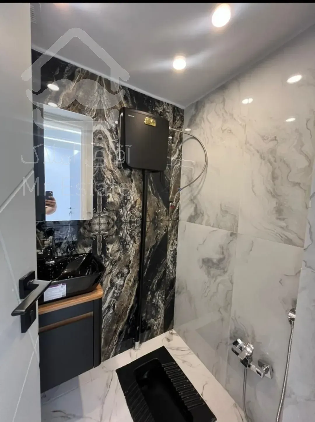 فوق العاده خوش نقشه و سالن پرده خور