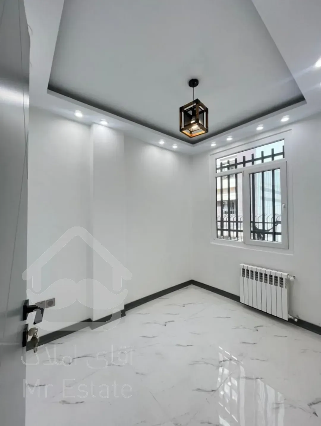 فوق العاده خوش نقشه و سالن پرده خور