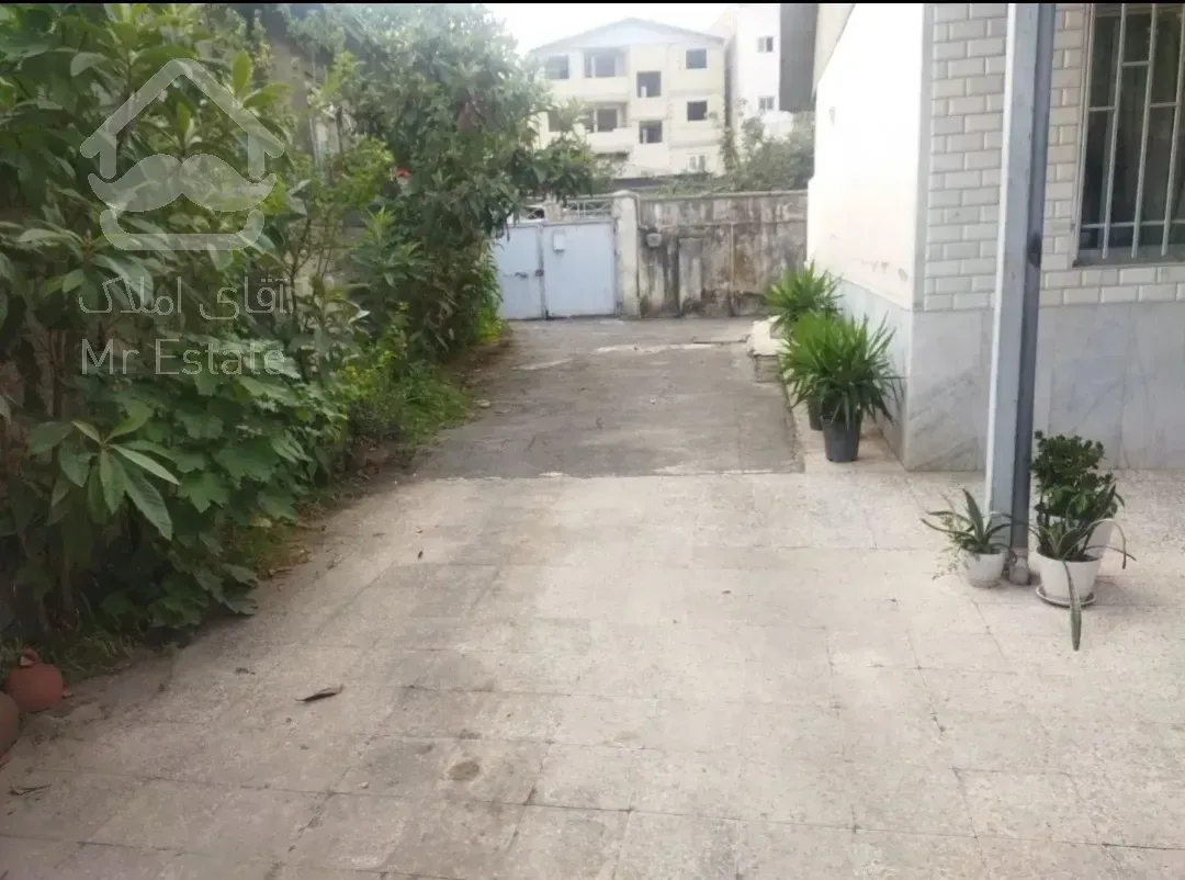 منزل ویلایی حیاط دار