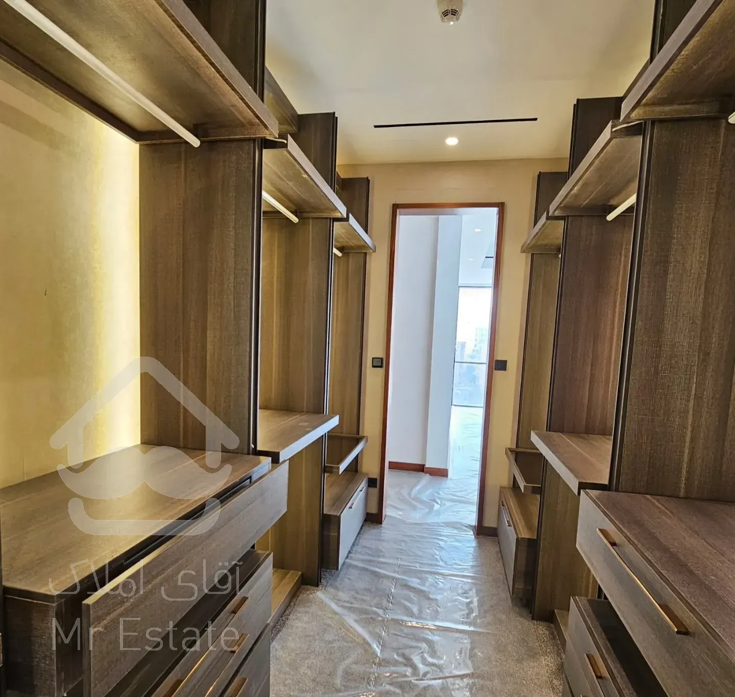 فروش جمشیدیه/۳خواب/فول/بی نظیر