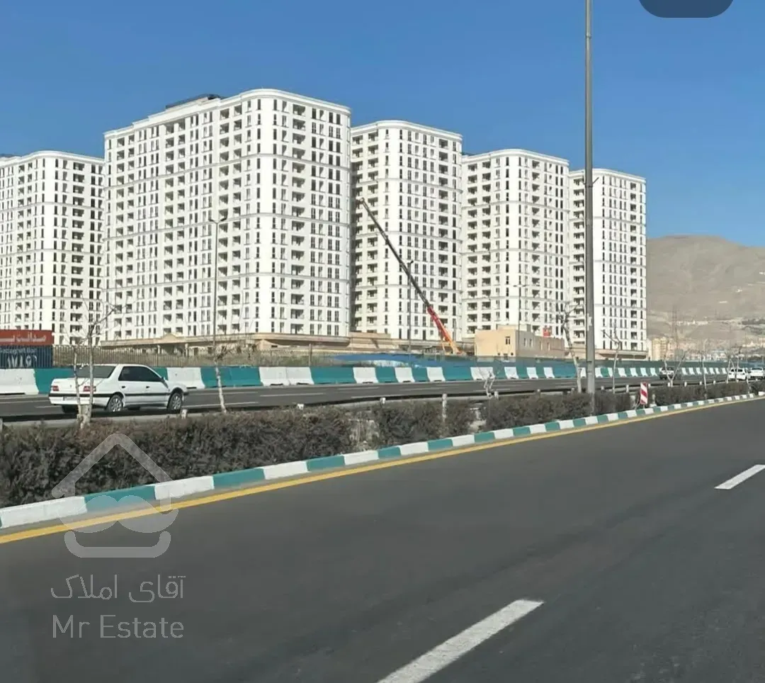 رونیکا پالاس تهرانسر با پیش پرداخت یک میلیارد و دویست پنجاه سرمایه گذاری کن واحد ۸۵ متری