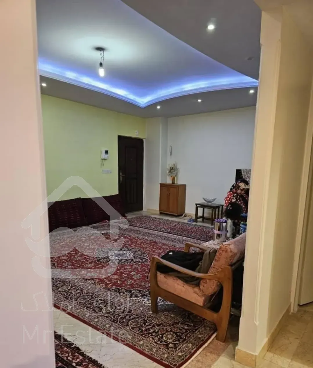 فروش آپارتمان ۱۰۷متر دو خوابه