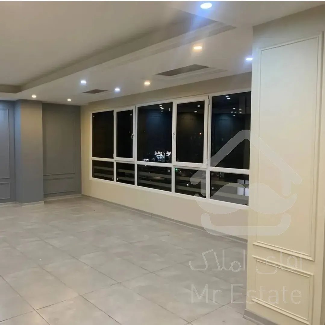 آپارتمان نوساز ۳طبقه در شهرک الهیه غرب منطقه۲۲ چیتگر