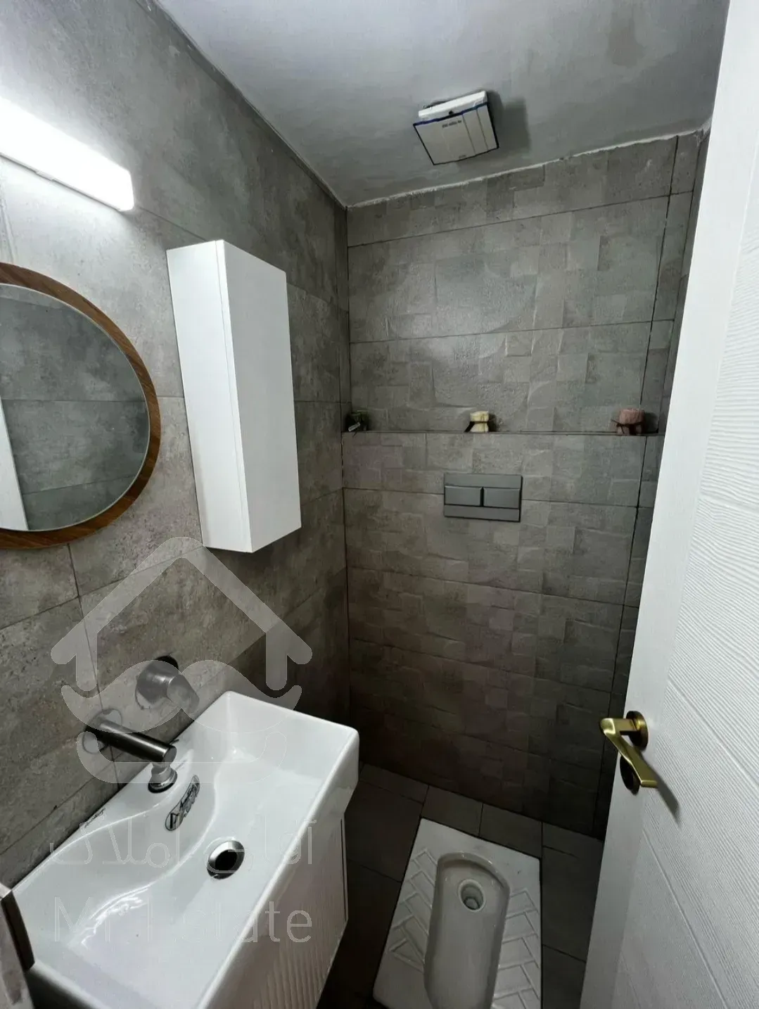 آپارتمان ۹۰ متری دو خواب فول امکانات باغ فیض