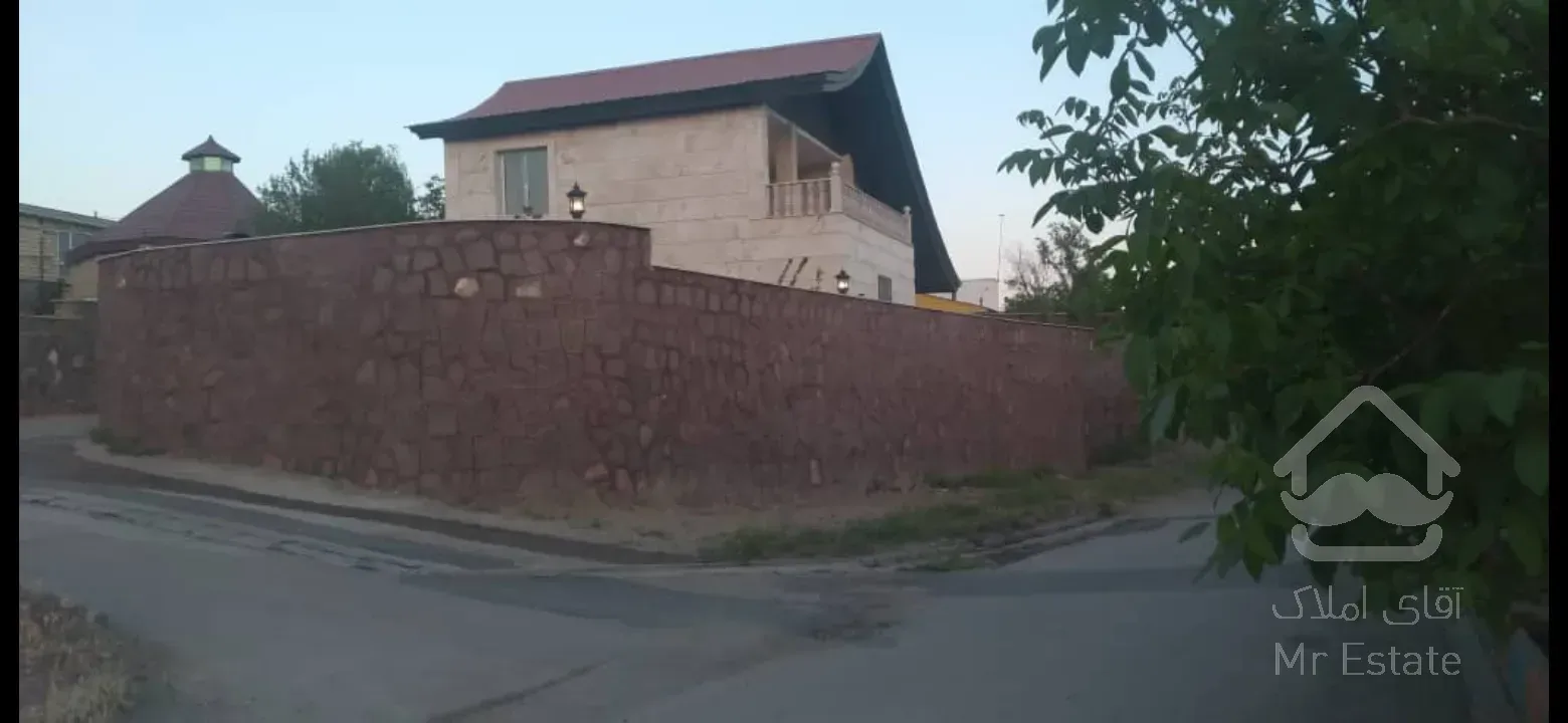 ویلا دوبلکس فول امکانات داخل شهر