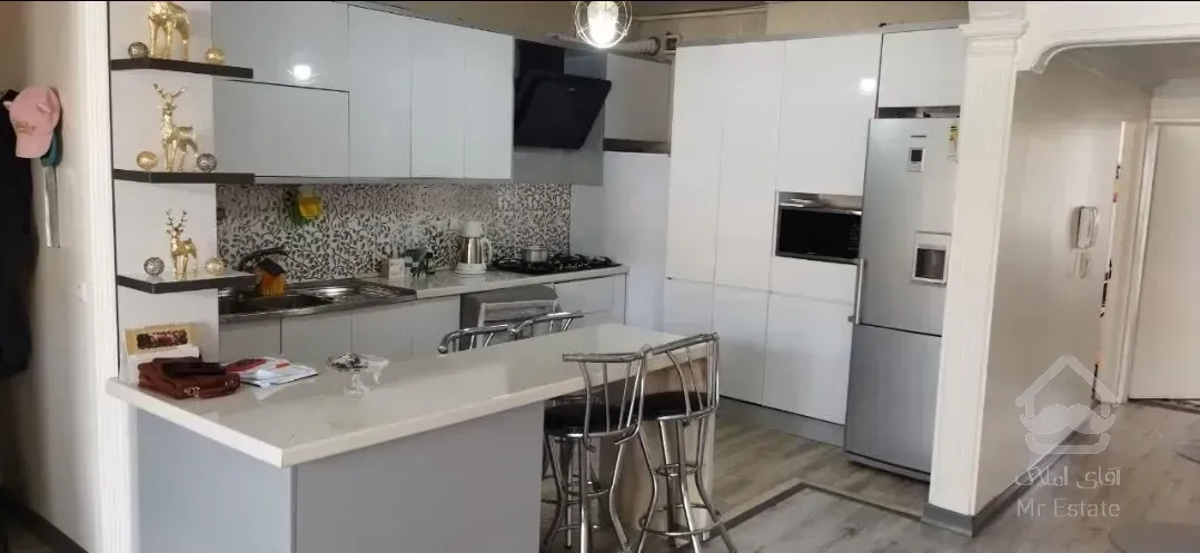 رهن ۱۰۰متری ۲خوابه دانشگاه