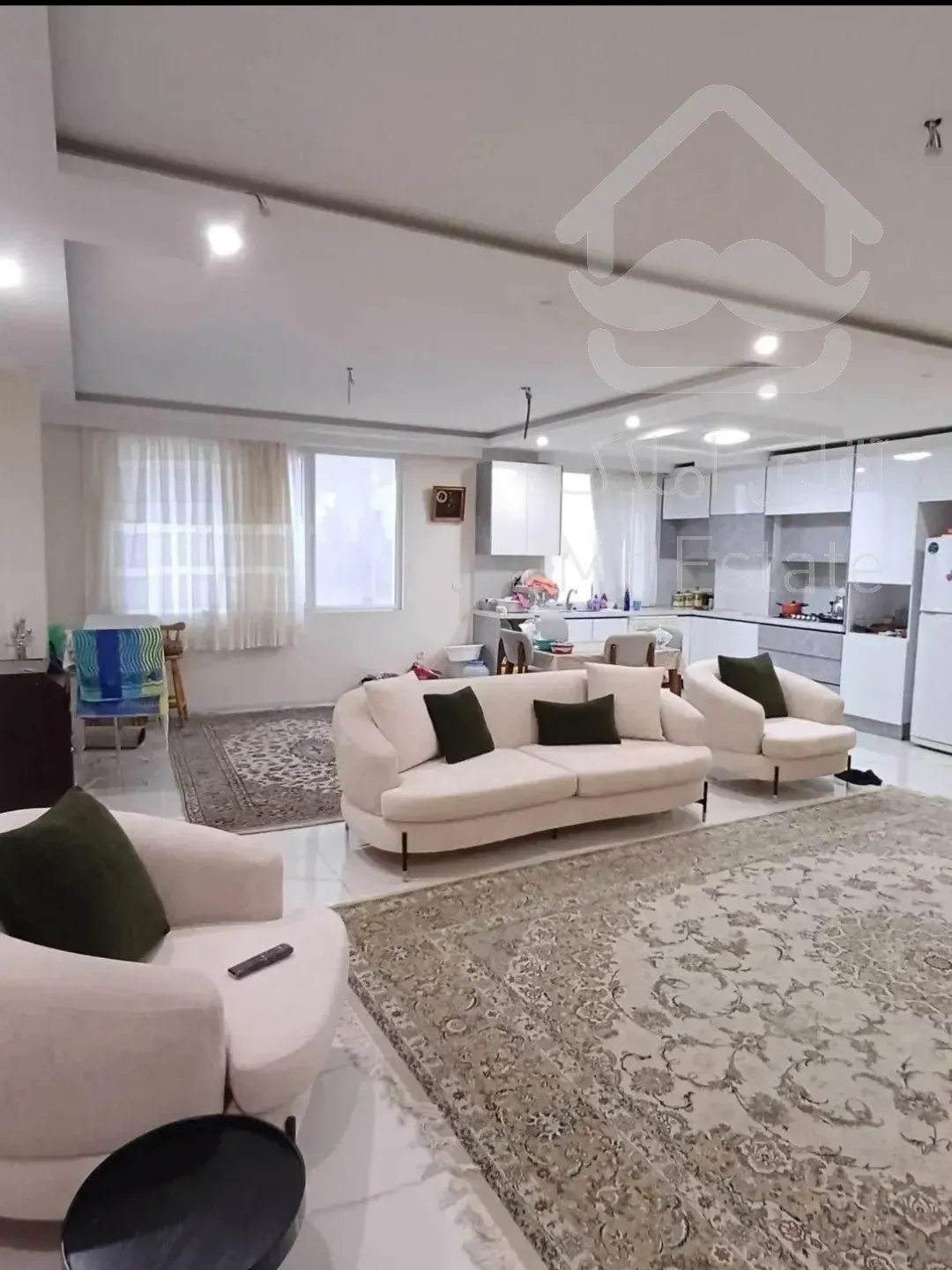 فروش اپارتمان ۸۰ متر ۲ خواب کم واحد زیر قیمت