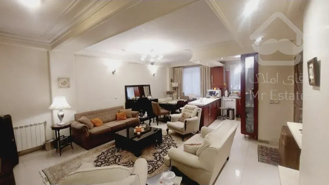 76 متر سالن پرده خور فول امکانات در اعیان نشین اباذر