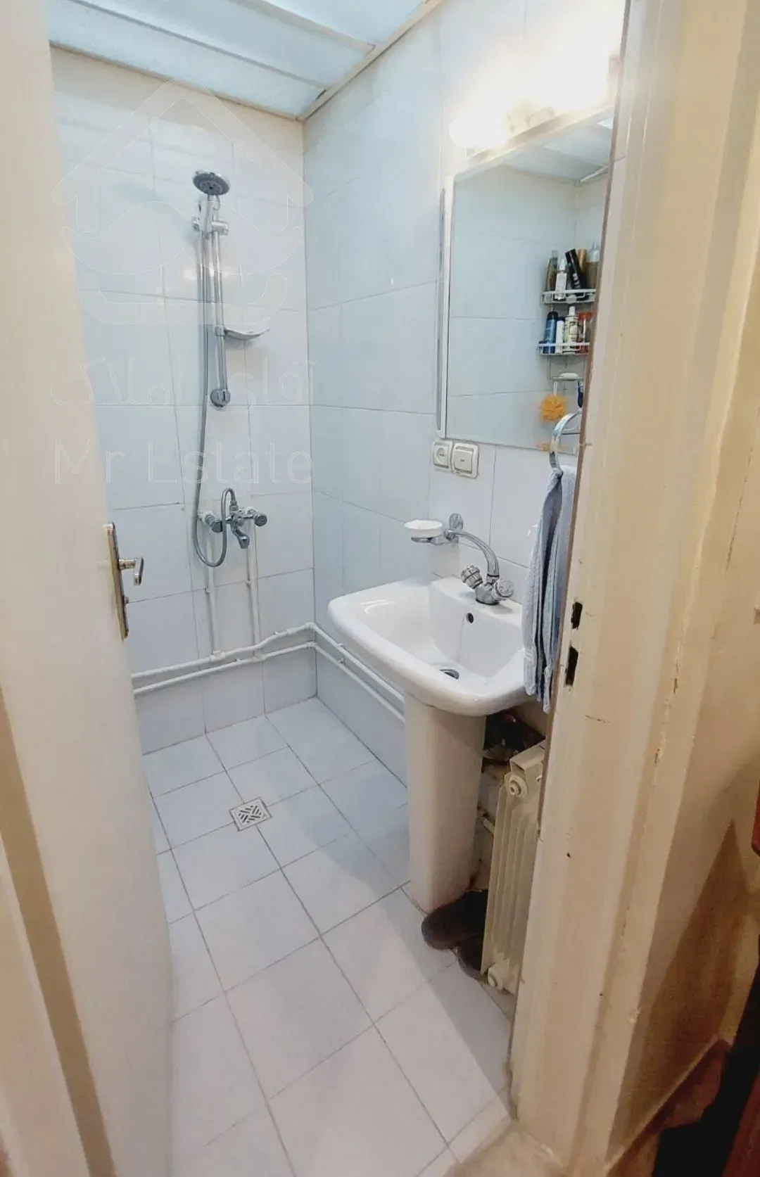 73 متر 8 واحدی دیزاین شده بدون اسانسور