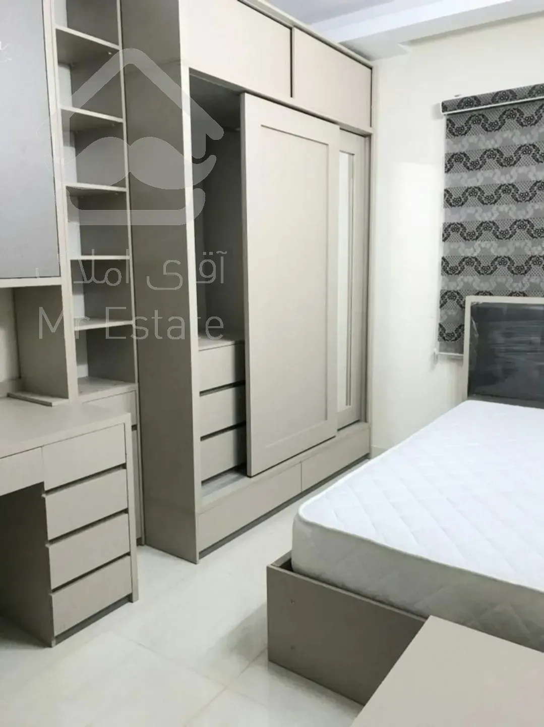 تک خواب کم سن و سال فول با بالکن فردوس غرب بهار شمالی بدون ضعف