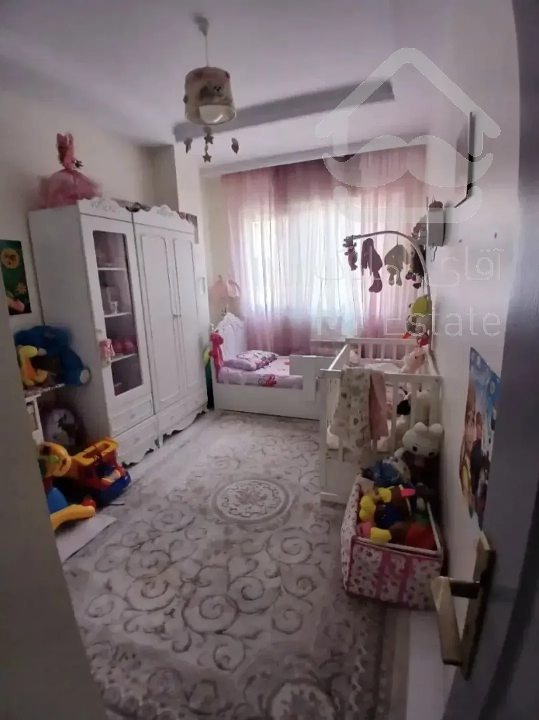 فروش آپارتمان 90 متری سالن پرده خور فول دیزاین بدون ضعف سازمان جنوب