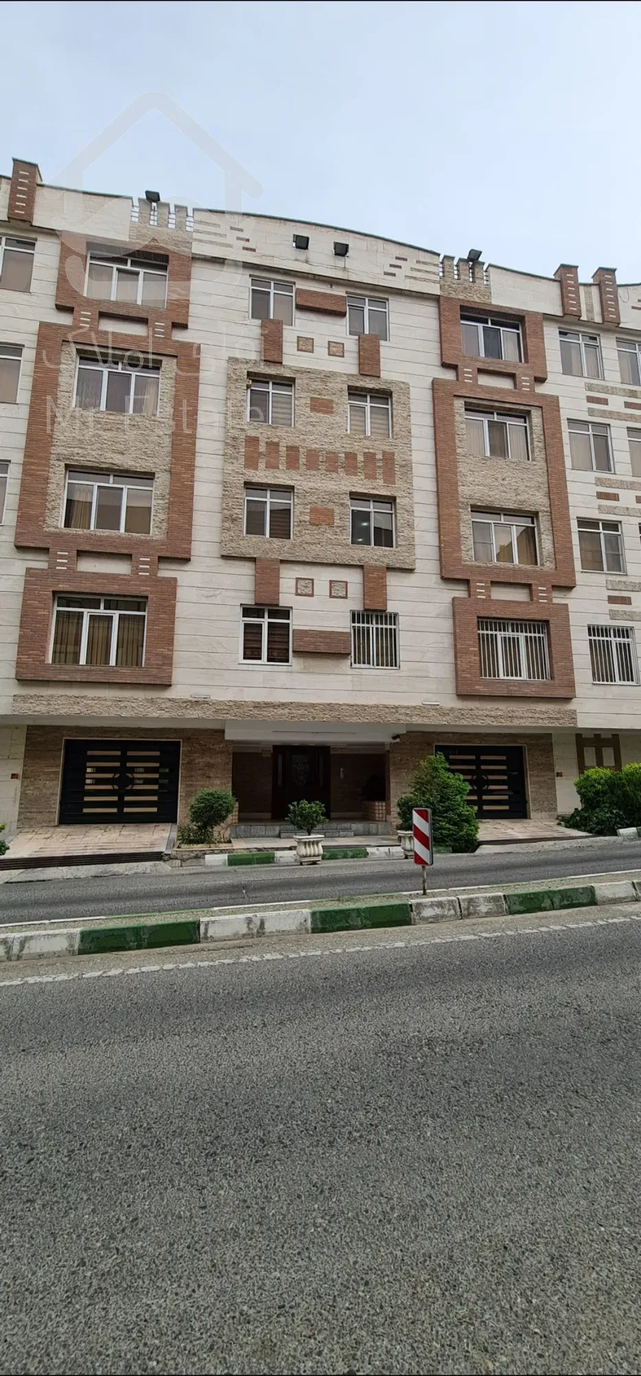 فروش واحد ۶۱ متری