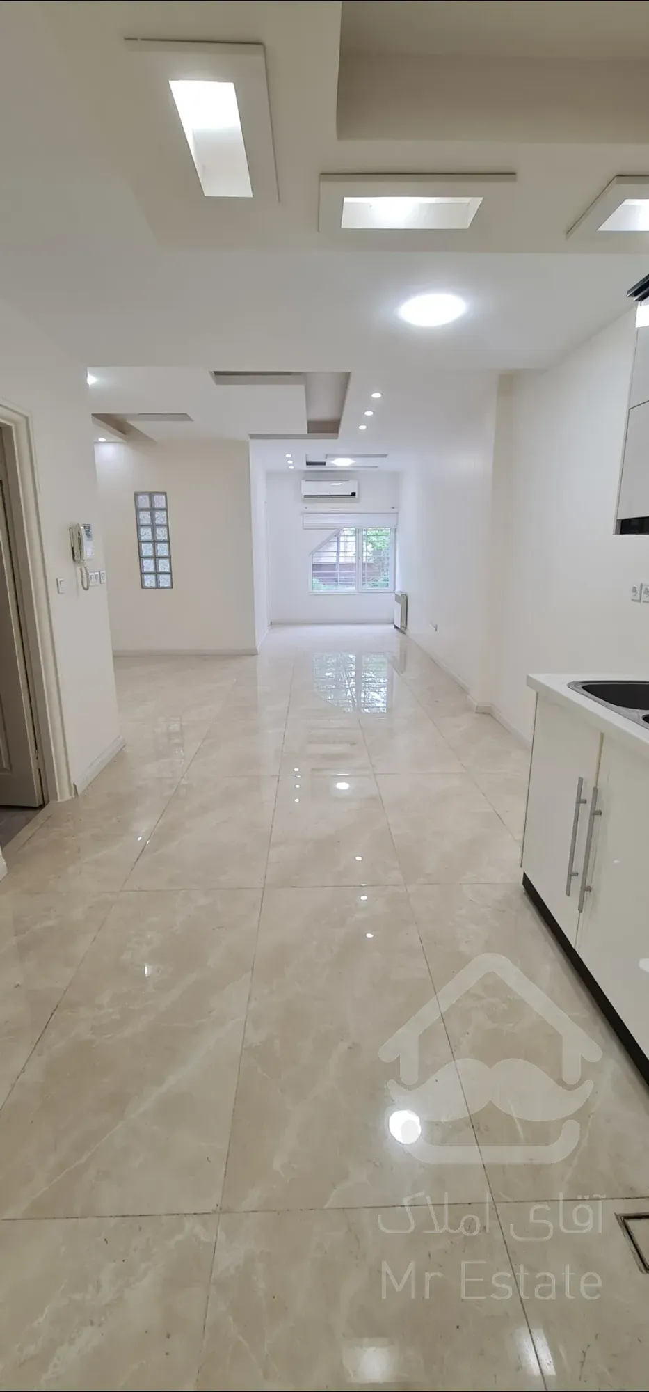 فروش واحد ۶۱ متری