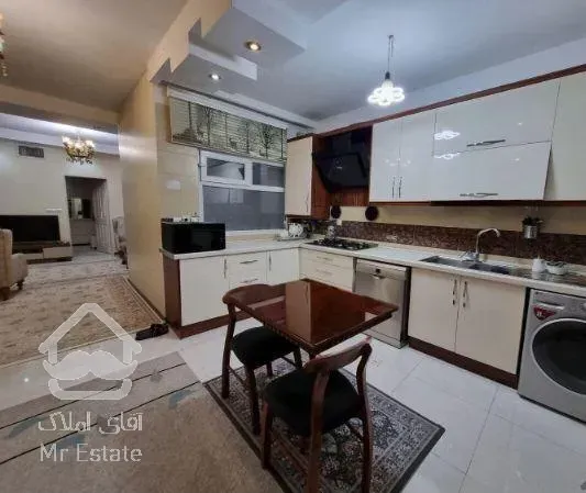 ۶۱ متر.    دو خواب.  فول بازسازی.  خیلی زیر قیمت