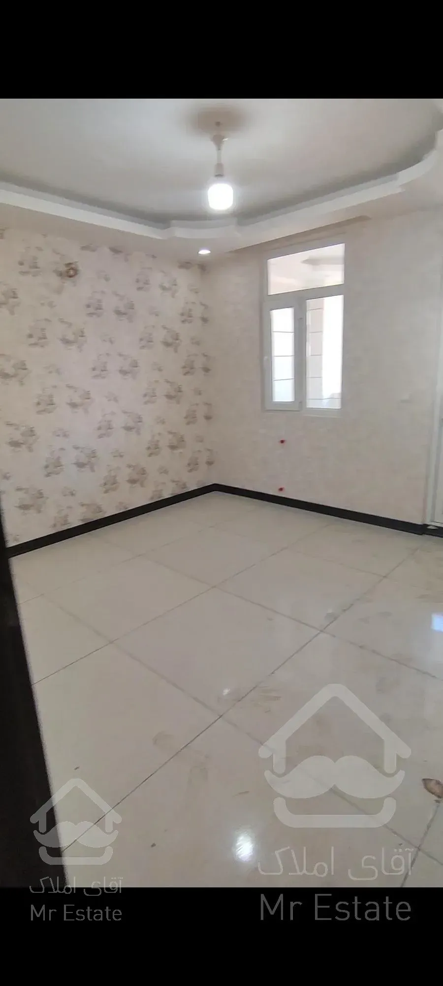 135 متری / غرب پادادشهر/ فروشنده واقعی