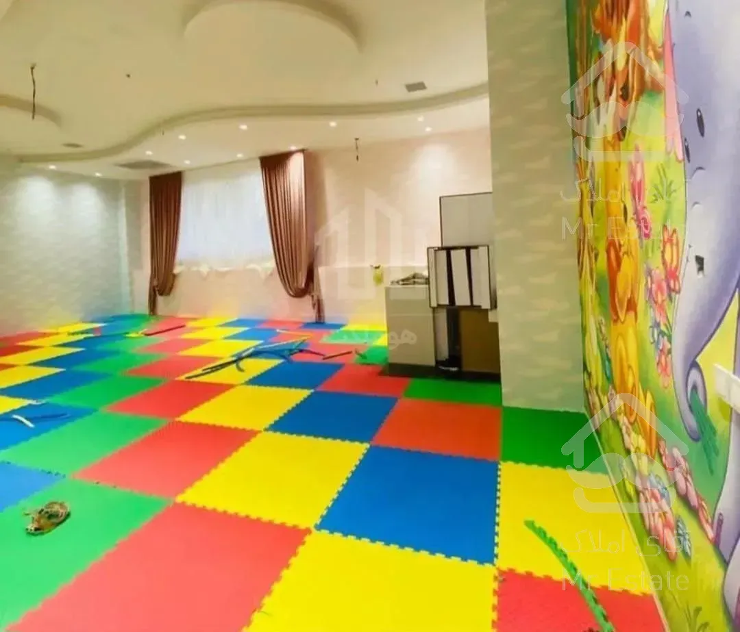 ۷۲ متر برج بام کلیدنخورده