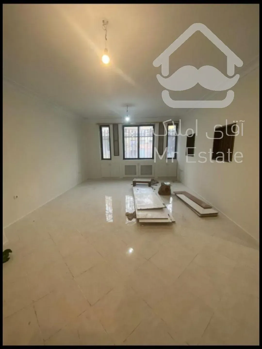 موقعیت اداری پاسداران 85 متری با سند اداری