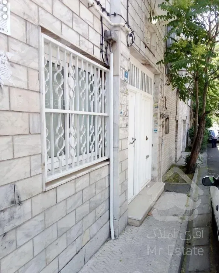 ۱۰۵متر/دامپزشکی /