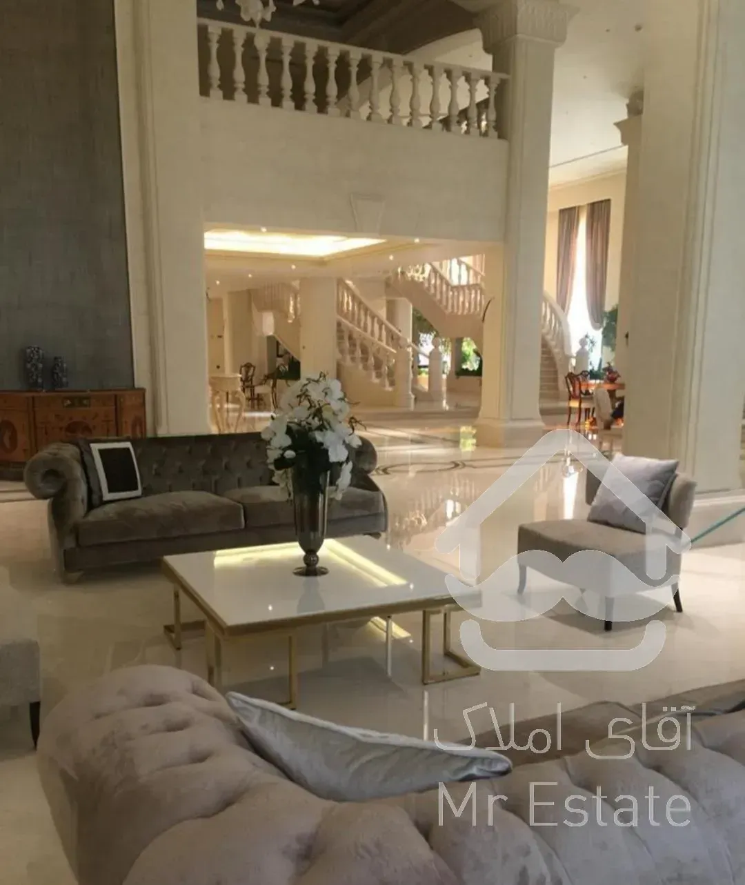 آپارتمان ۱۰۰۰ متری برای فروش در صاحبقرانیه