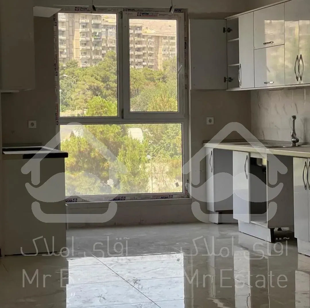 ۱۸۳ متر ۳ خواب امکانات یک شهر