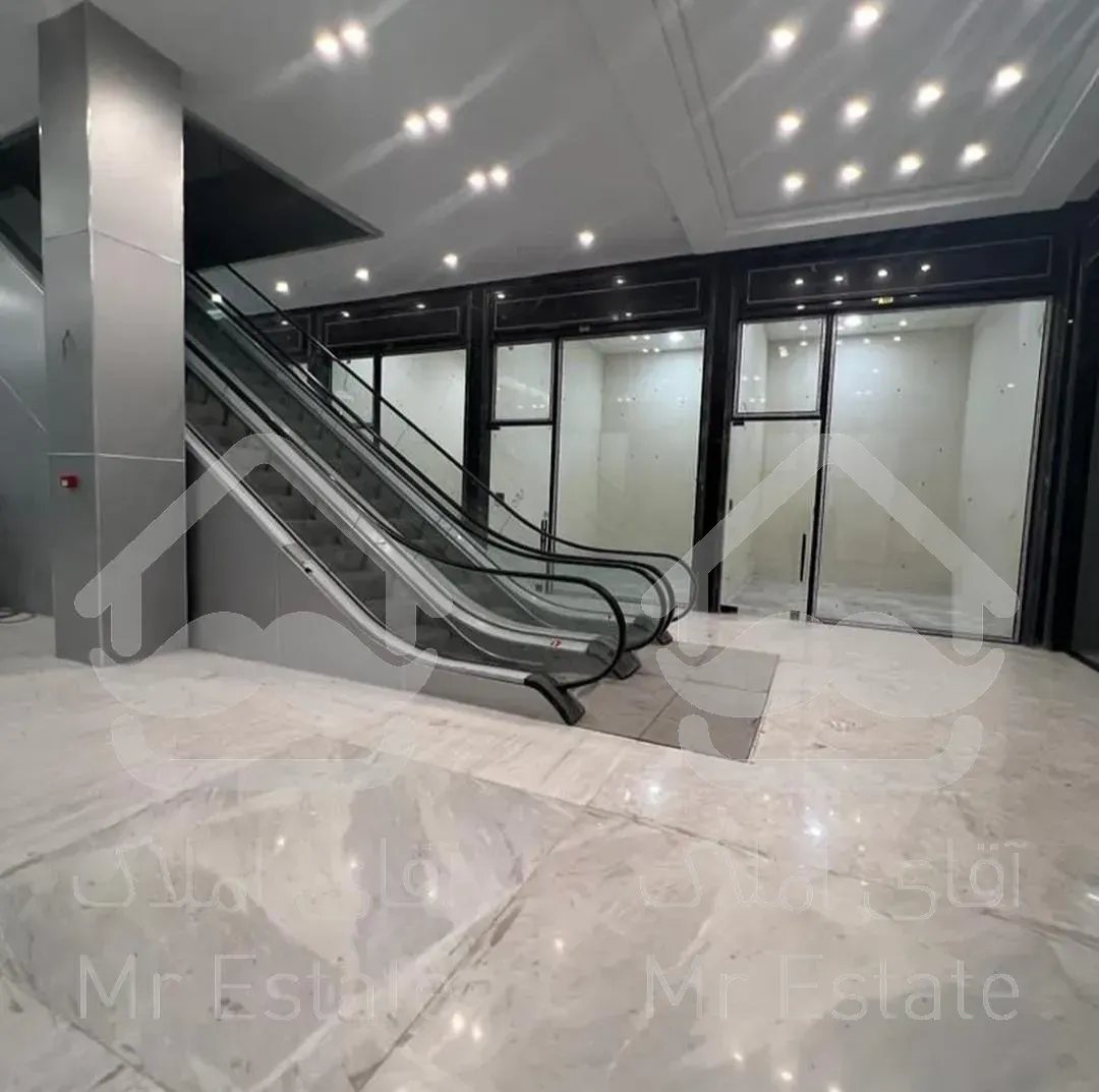 ۲۰ متر همکف تاپ لوکیشن منطقه