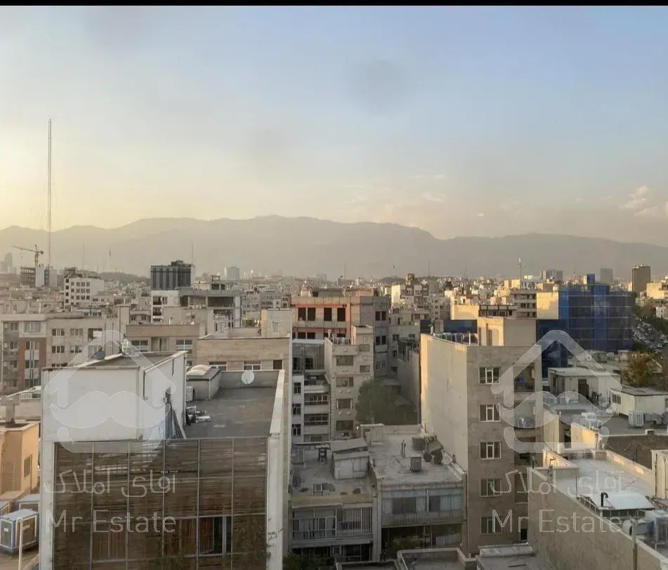 ۱۳۶‌مترسهروردی شمالی ۳خواب ویو لابی تخلیه فول‌امکانات