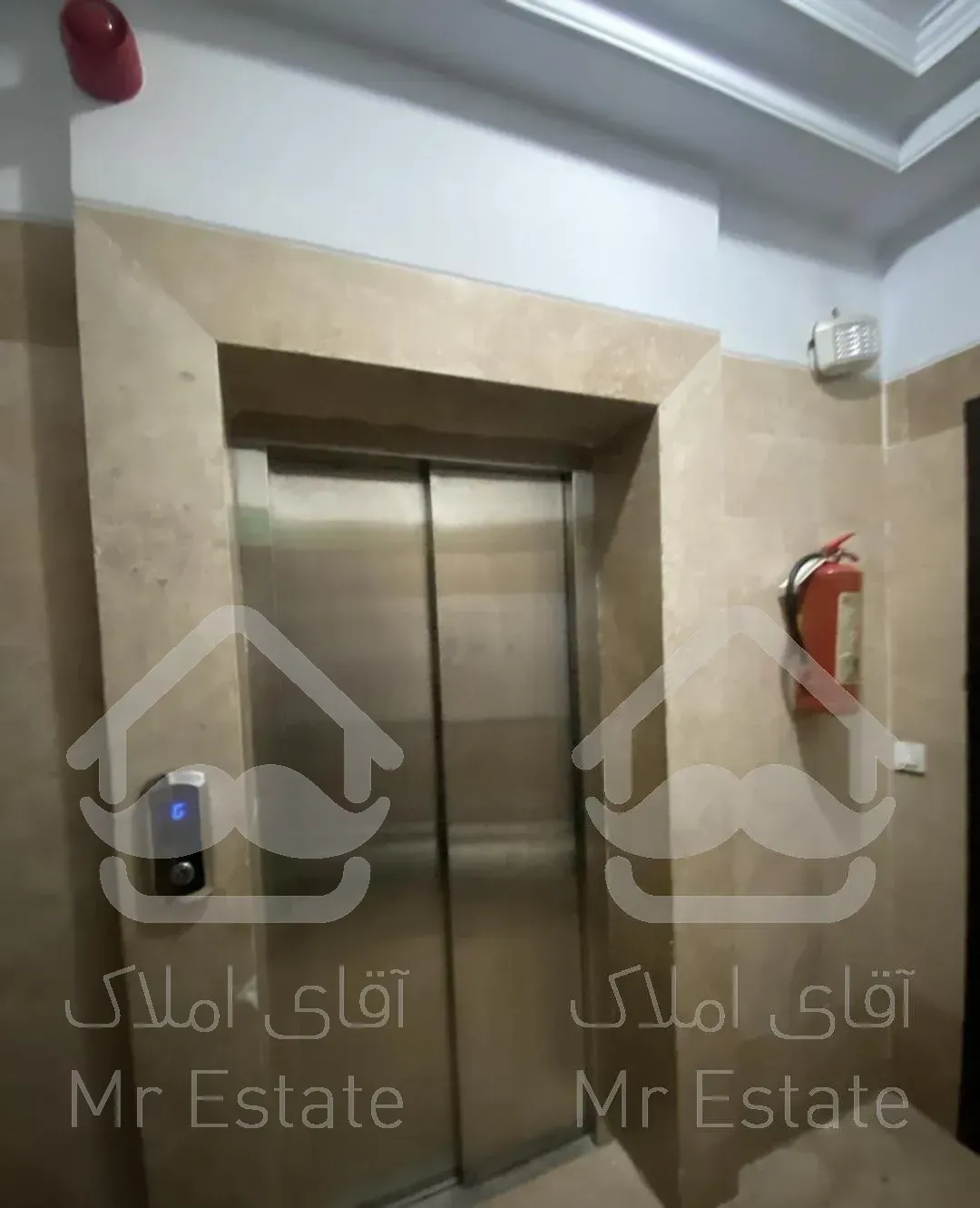 ۱۳۶‌مترسهروردی شمالی ۳خواب ویو لابی تخلیه فول‌امکانات