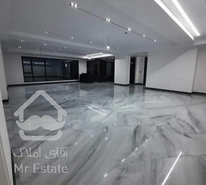 فروش آپارتمان۳۲۰ متری ،۳ پارکینگ