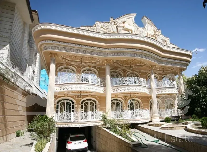 فروش آپارتمان ۱۱۵متری حیاط اختصاصی  عظیم قدوسی غربی شیراز