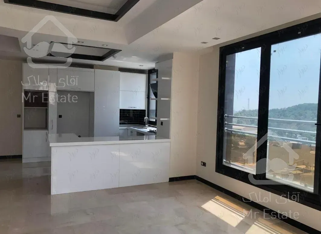 ۱۲۰ متر برج مدرن