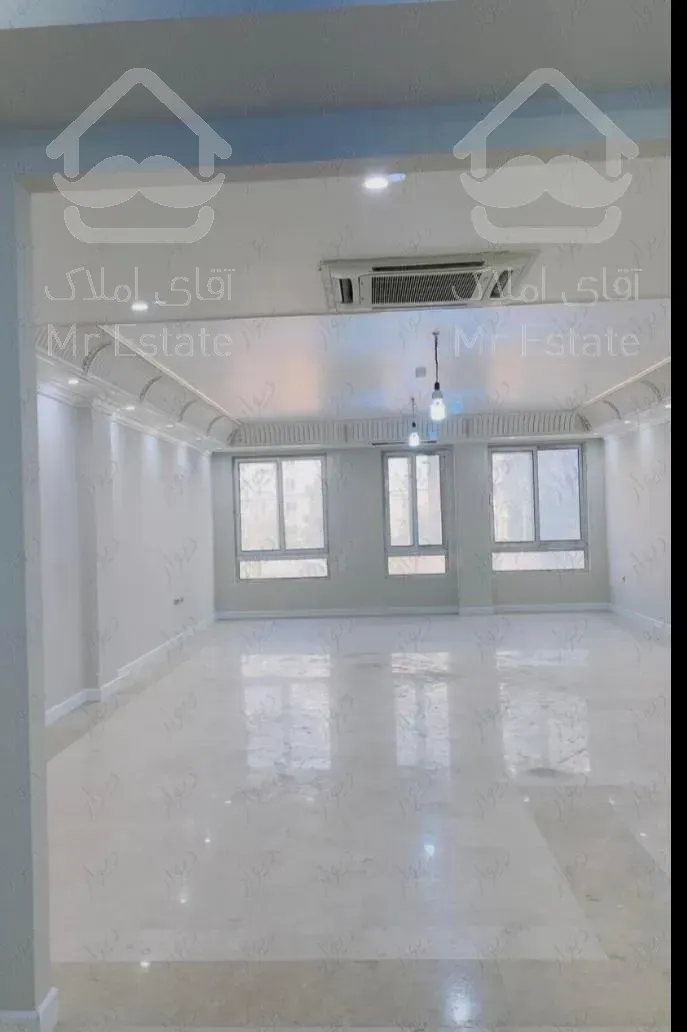 ۲۵۵متر سه خواب تاپ لوکیشن فرمانیه