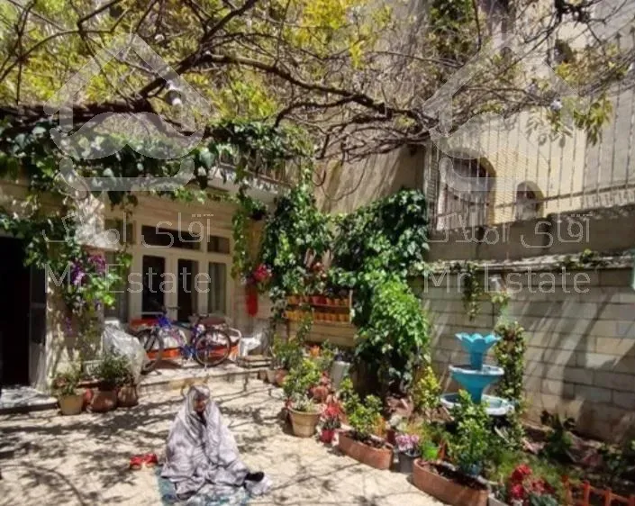 ۴۶۰ متر کلنگی فلکه سوم تهرانپارس