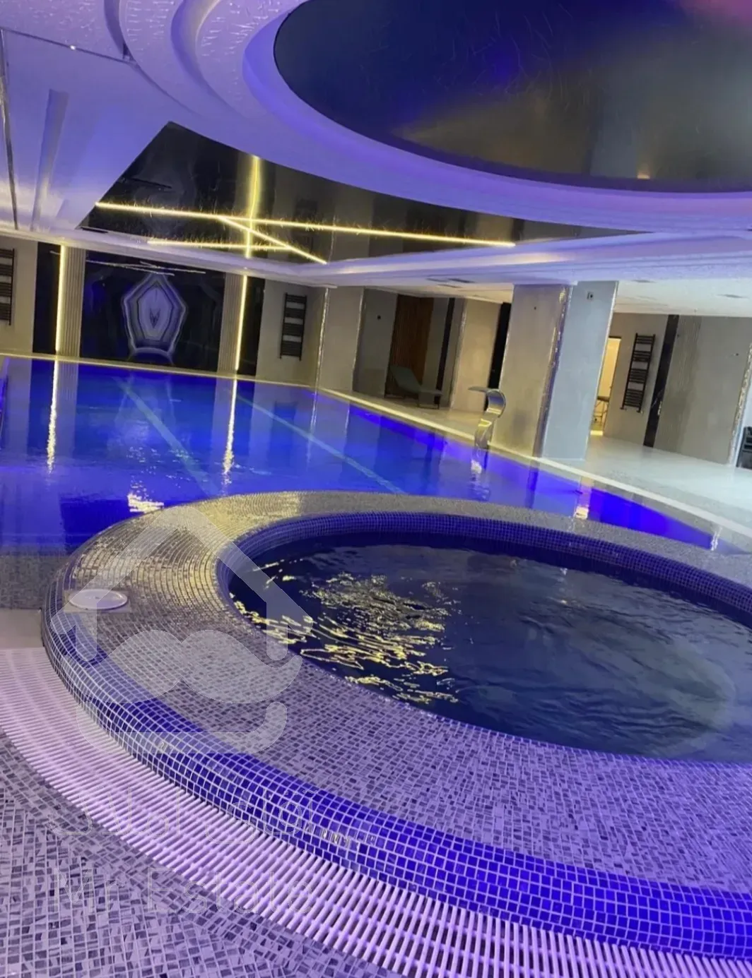 آپارتمان ۱۱۶متری فول امکانات استخردار تهاتر