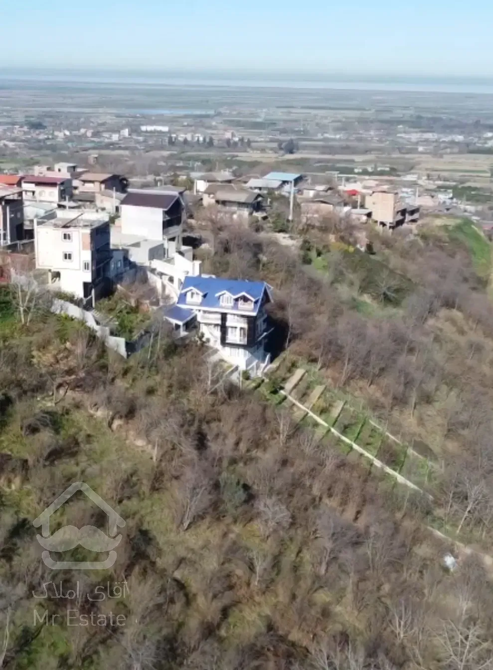 تریبلکس نوساز با چشم انداز بینظیر جنگل ،دریا ،خلیج گرگان،شبه جزیره میانکاله و ..