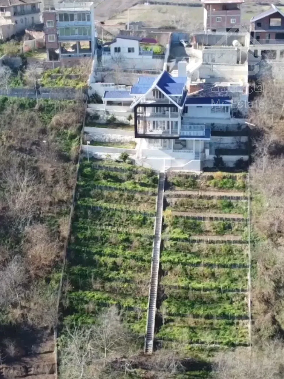 تریبلکس نوساز با چشم انداز بینظیر جنگل ،دریا ،خلیج گرگان،شبه جزیره میانکاله و ..