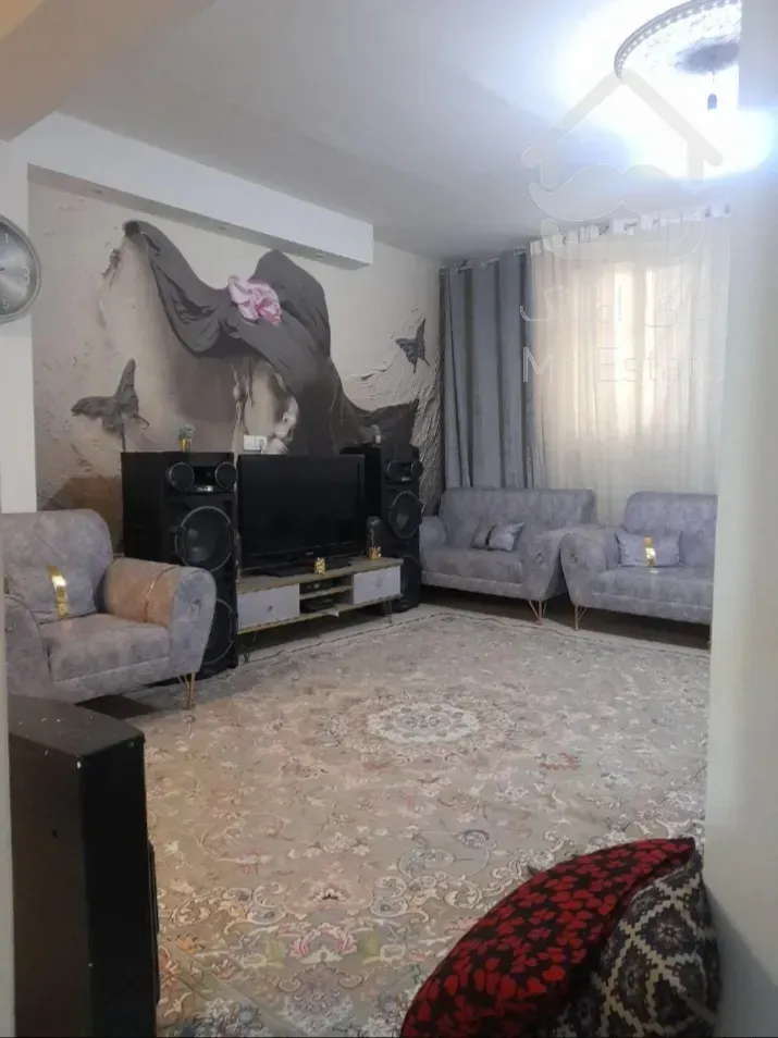 فروش آپارتمان فول بازسازی شیک