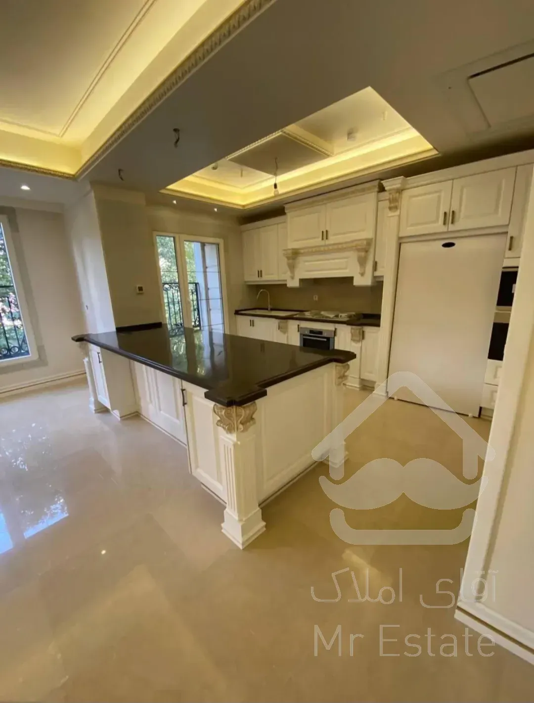 اجاره آپارتمان ۱۳۰ متری ونک