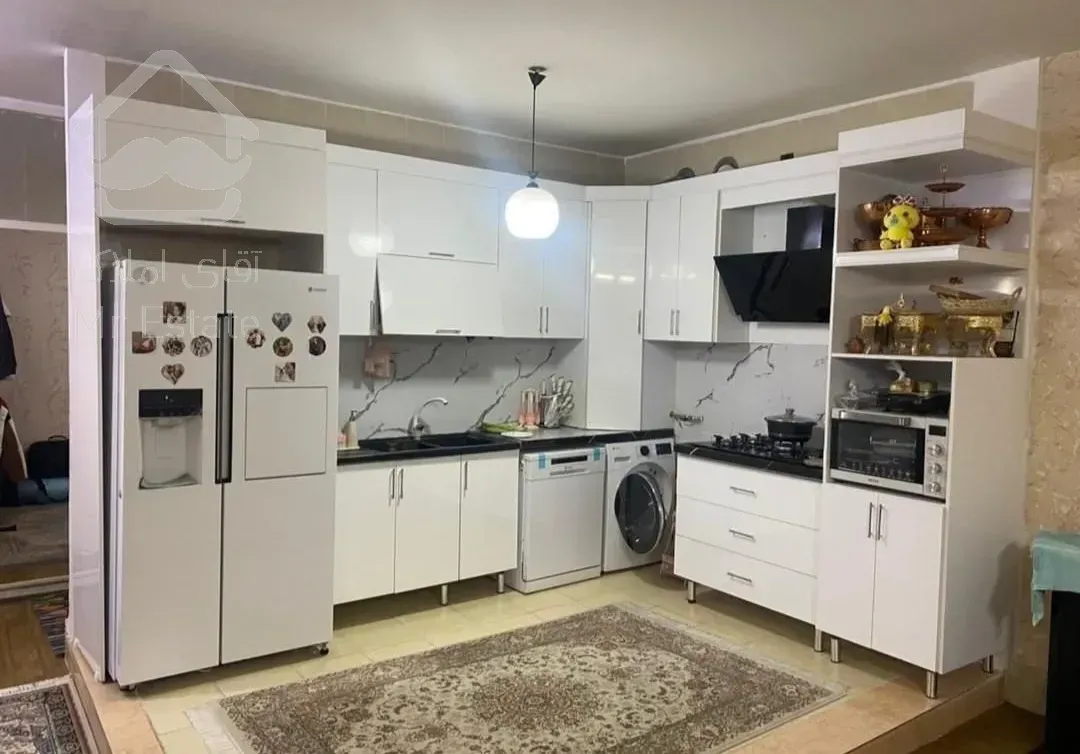 فروش ویلایئ 2 طبقه شهرک ولیعصر