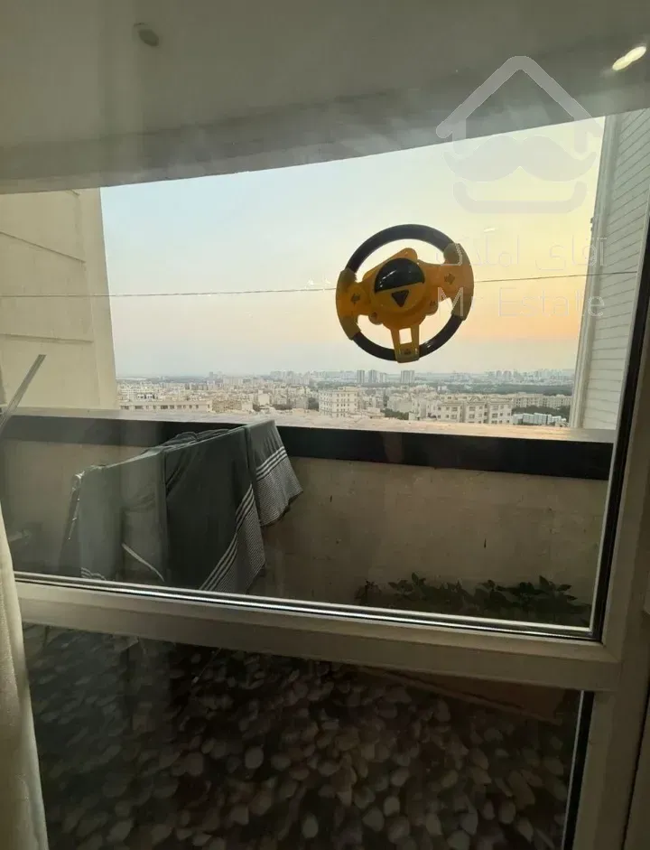 واحد ۱۰۰ متری شهر زیبا نوساز کیلید نخورده