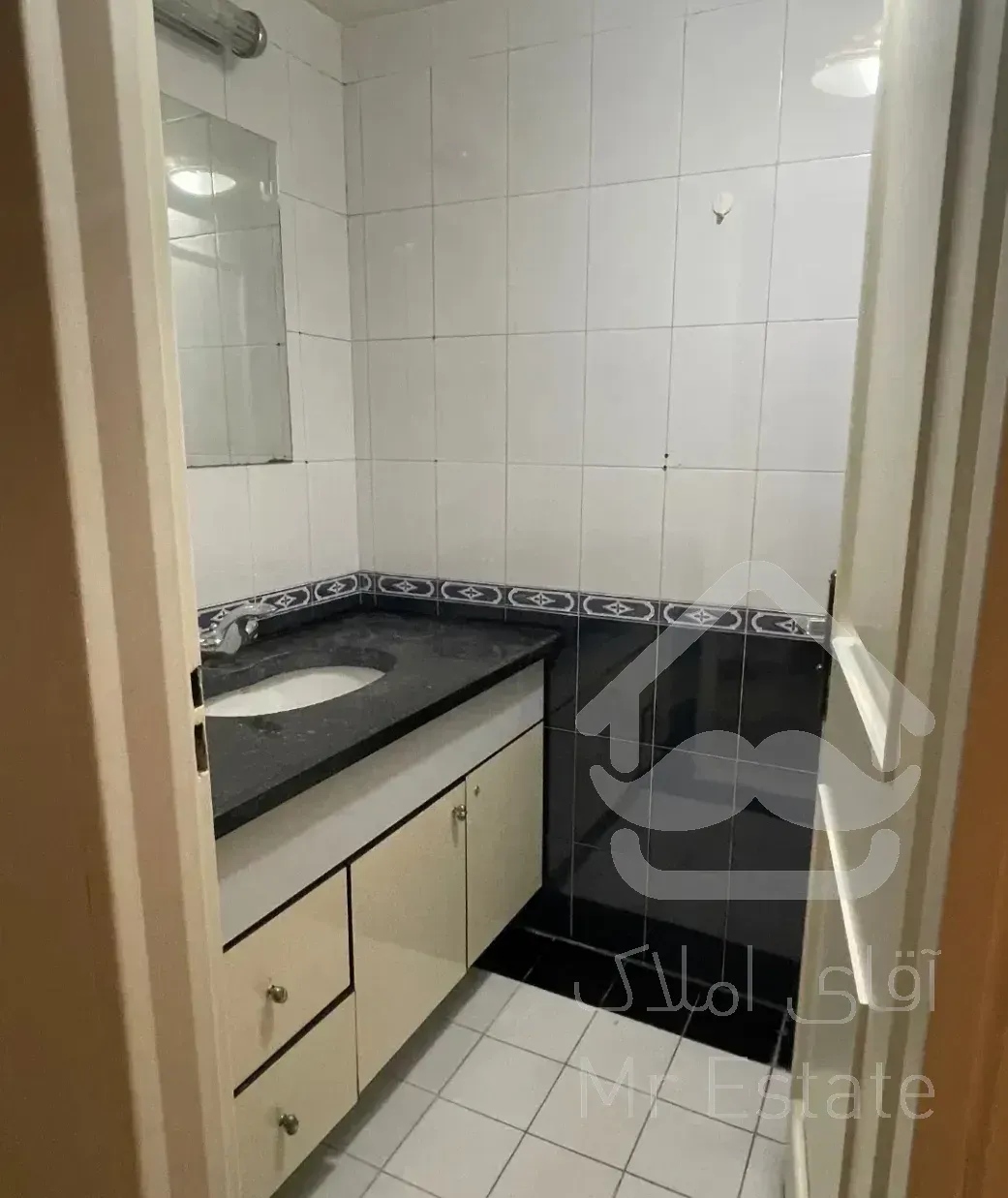 اجاره واحد ۹۰ متری در فردوس غرب، واحد تخلیه، آماده تحویل